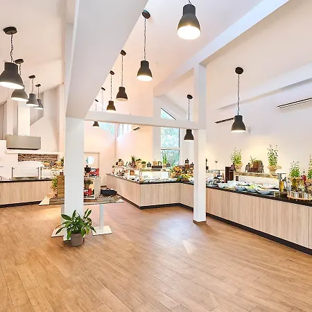 Bellevue Maradiso Casa By Aminess מלון