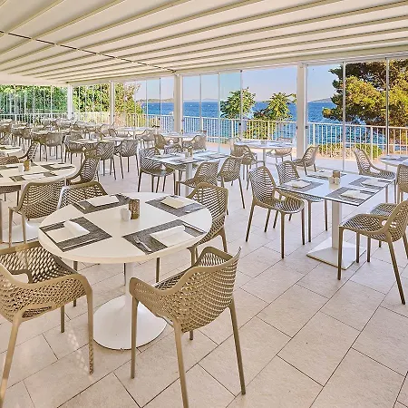 מלון Bellevue Maradiso Casa By Aminess 4*